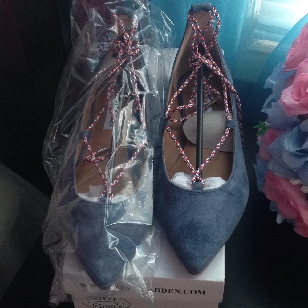 New Steve Madden flats
